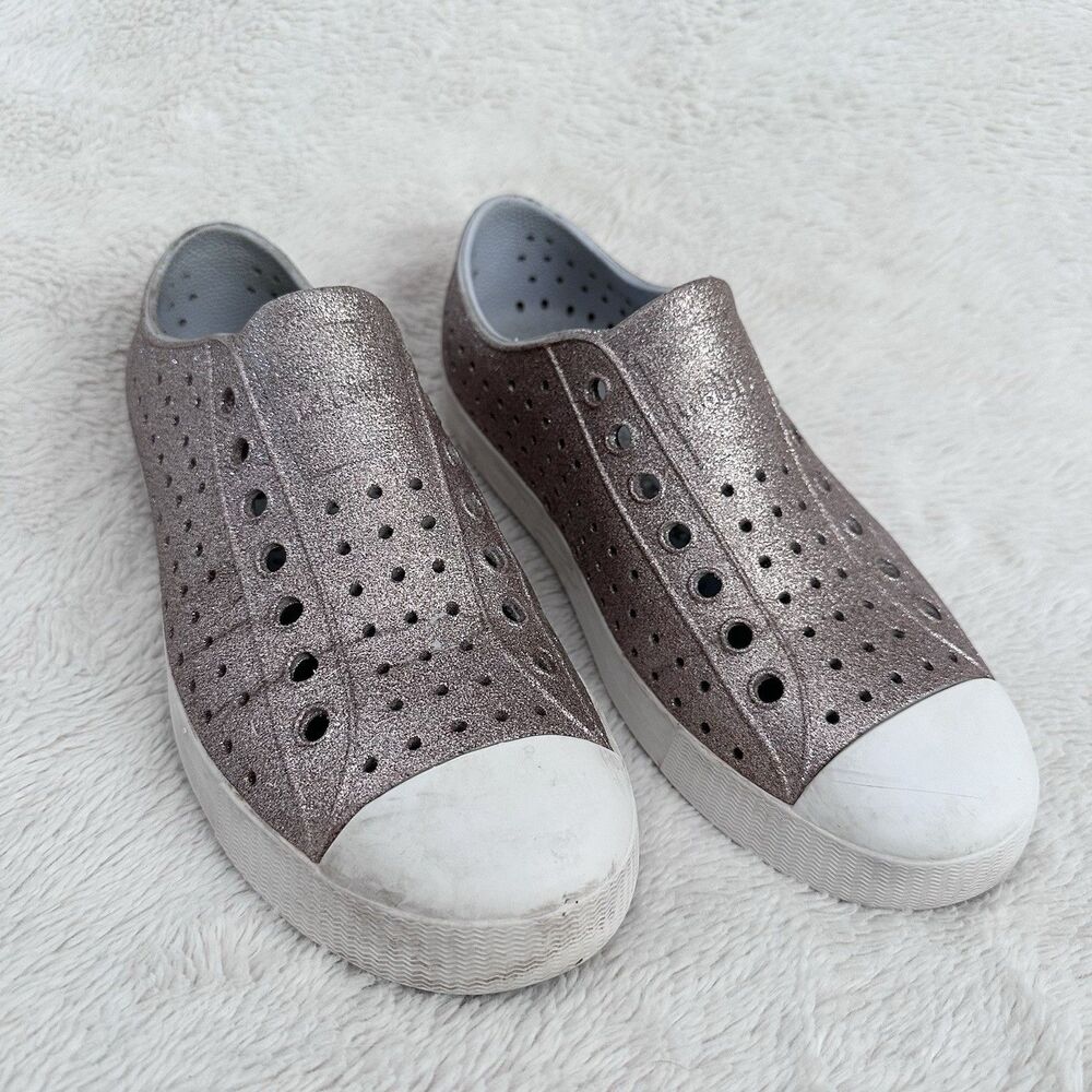 Native Shoes Womans Size 9 Bling Slip On Glittered Sneakers